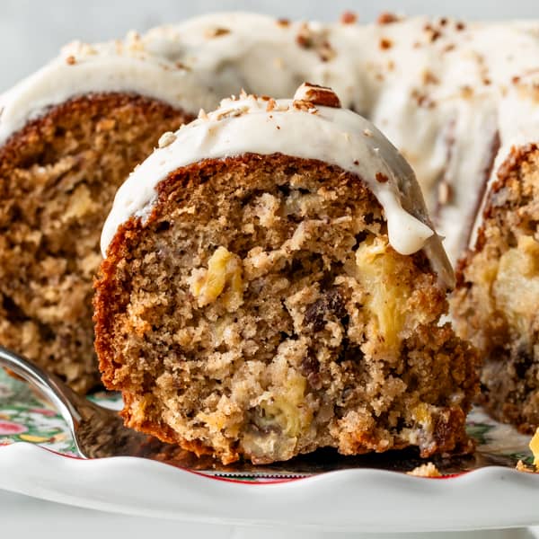 hummingbird bundt cake