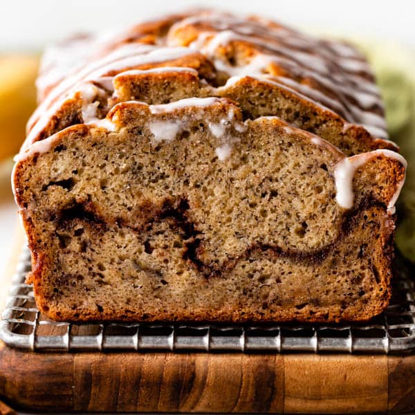 cinnamon swirl banana bread