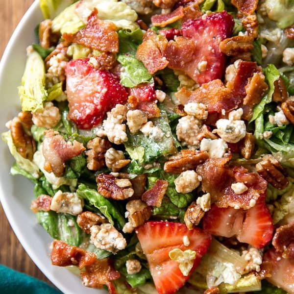 picture of strawberry bacon salad