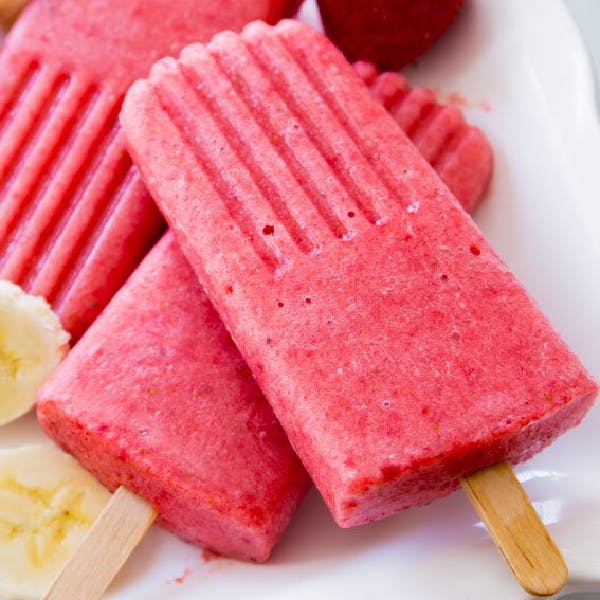 picture of strawberry banana popsicles