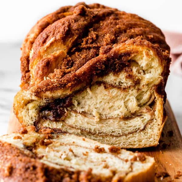 picture of cinnamon crunch bread