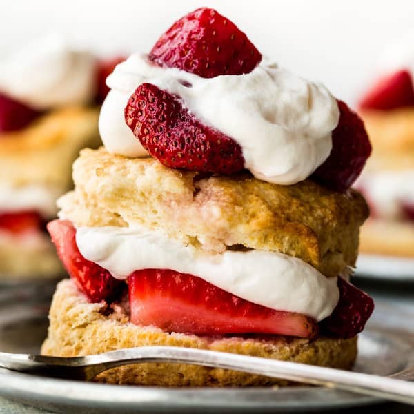 picture of strawberry shortcake on a plate