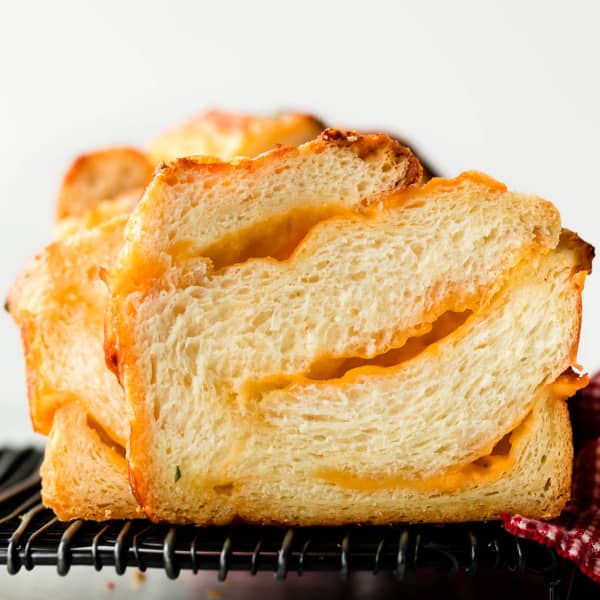 picture of a slice of cheese bread