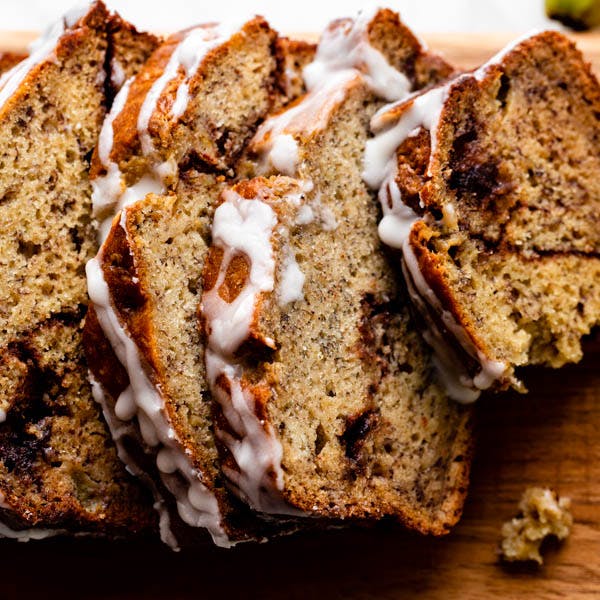 cinnamon swirl banana bread