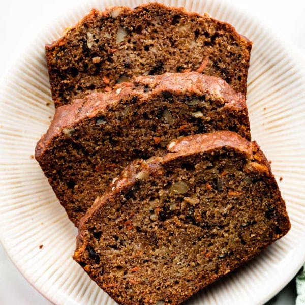 slices of harvest spice bread