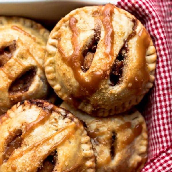 apple hand pies with caramel drizzle