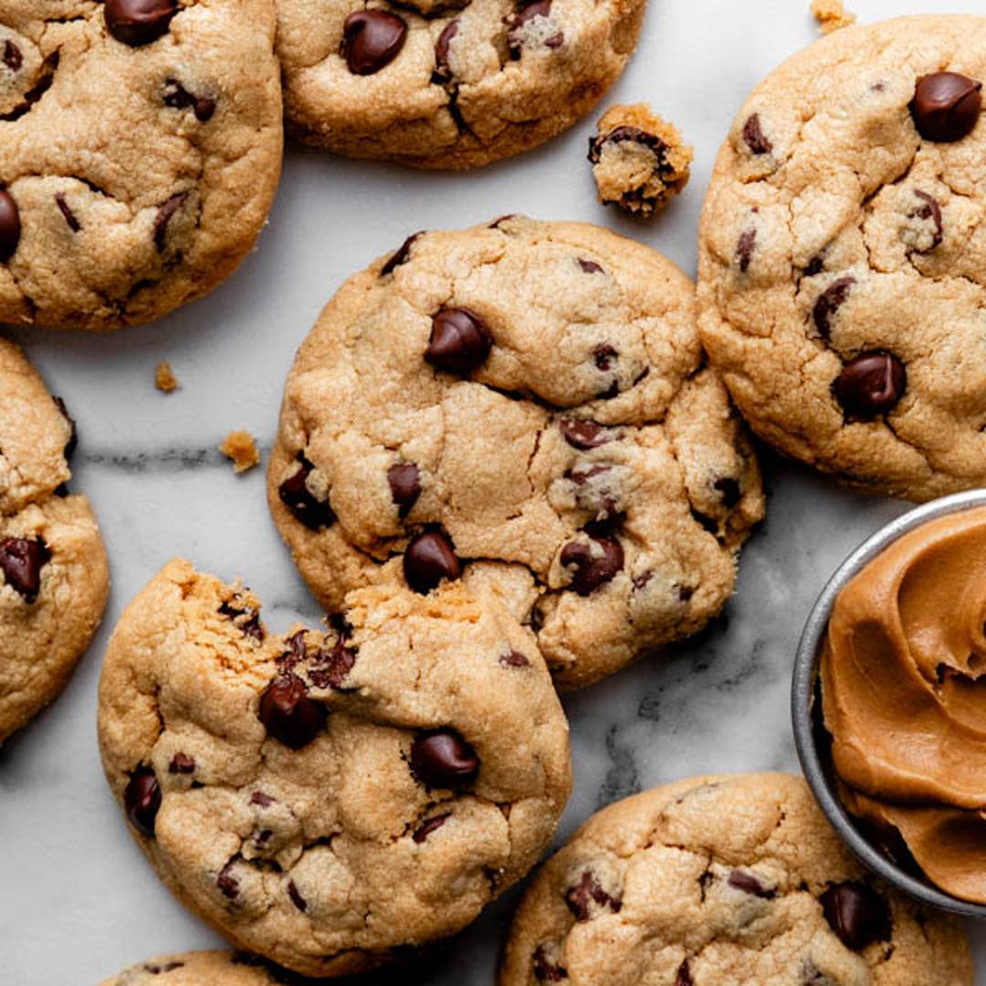 peanut butter chocolate chip cookies