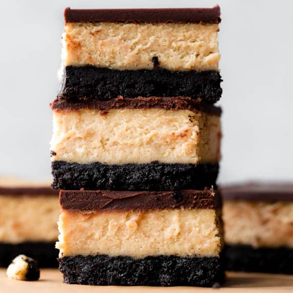 peanut butter chocolate cheesecake bars