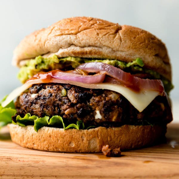 picture of a black bean burger