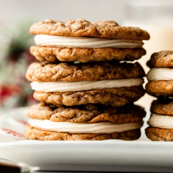 eggnog oatmeal cream pies