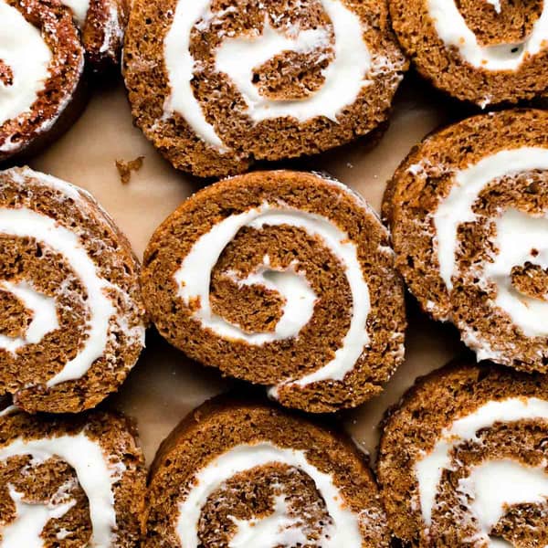 pumpkin roll slices