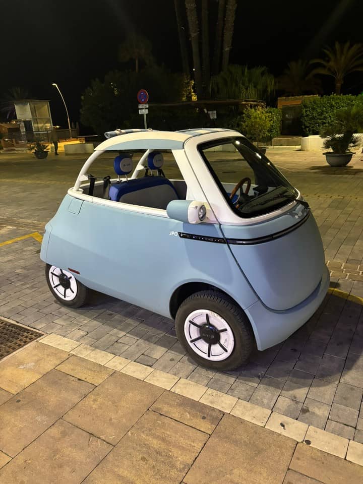 So cool. Just can’t believe it’s $30K.
What do you think? Is it worth it?

#borderlesslife #realtors #zachpittman #digitalnomad #lifestyleflow #everydayfinds