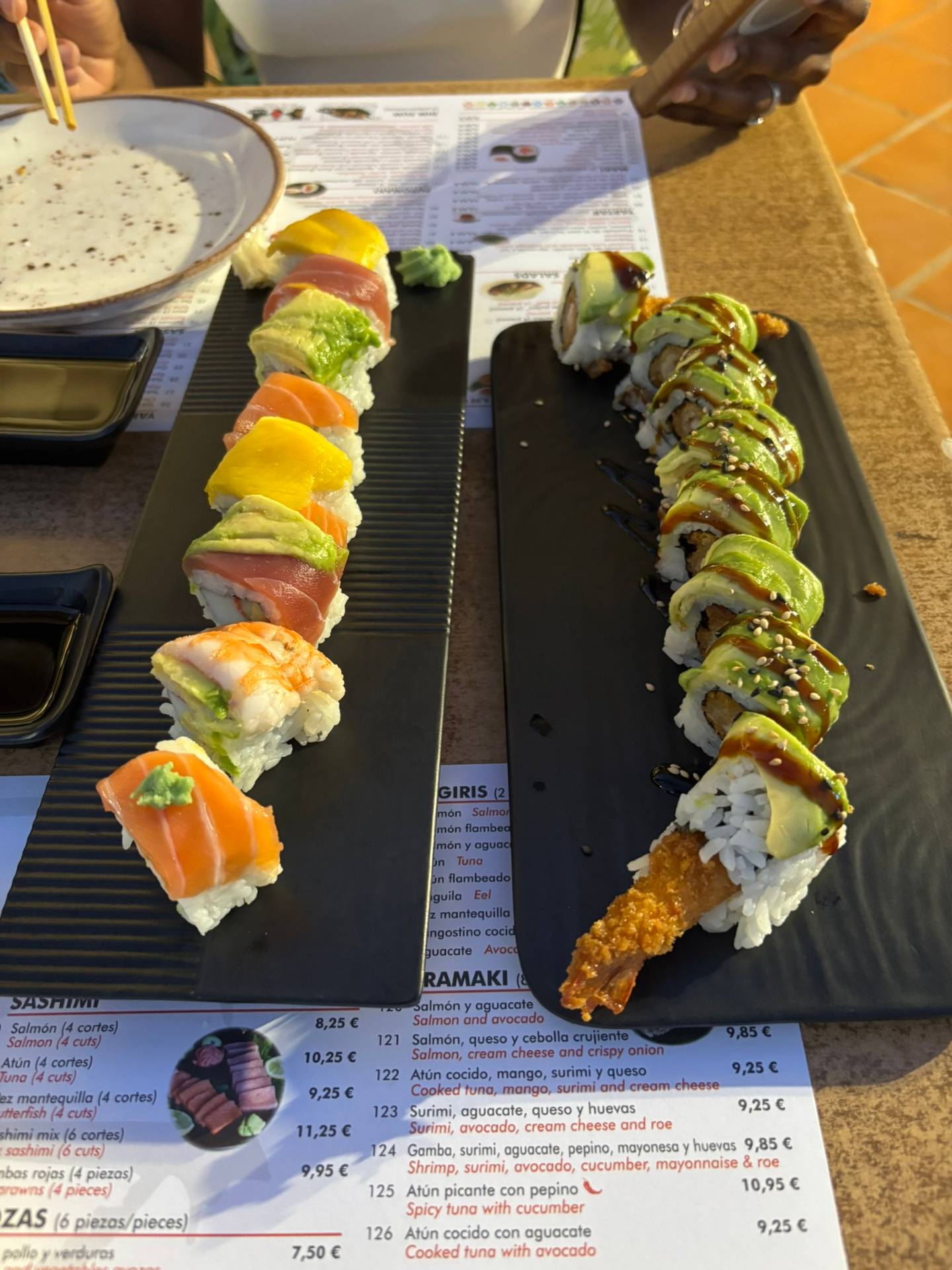 Sushi for the soul. They put mango on here, changes the whole profile

#borderlesslife #digitalnomadlife #freedomlifestyle #foodieadventures #lifestylebydesign #zachpittman #escapetheratrace #simplepleasures