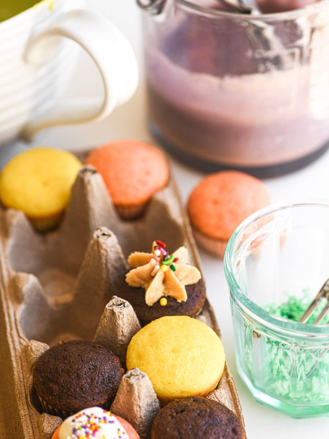 Mini Easter cupcakes