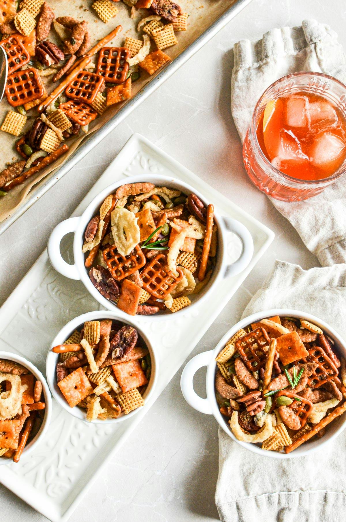 Thanksgiving Snack Mix