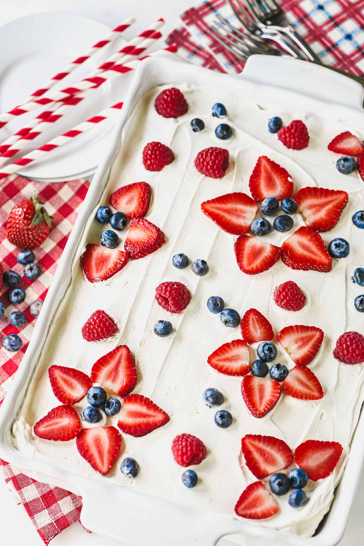 berry tiramisu outdoor party cake
