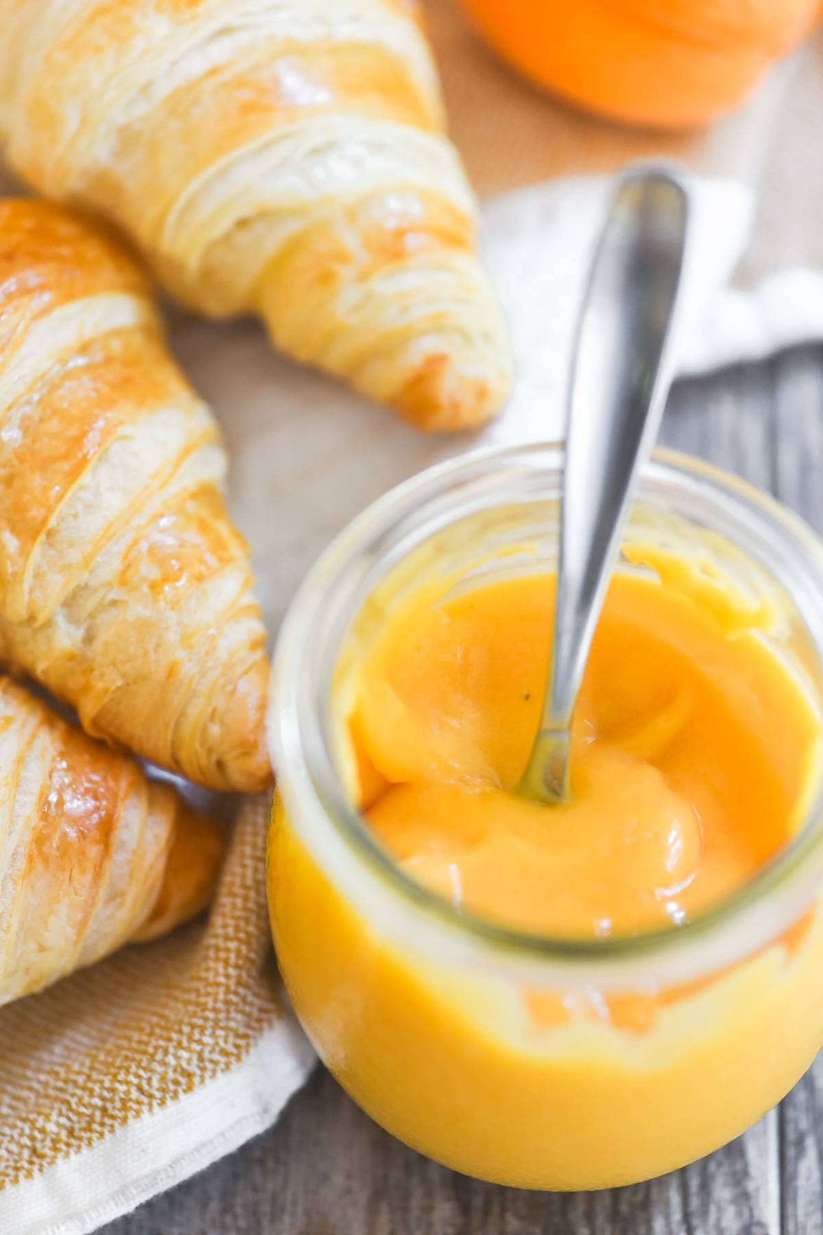 apricot curd