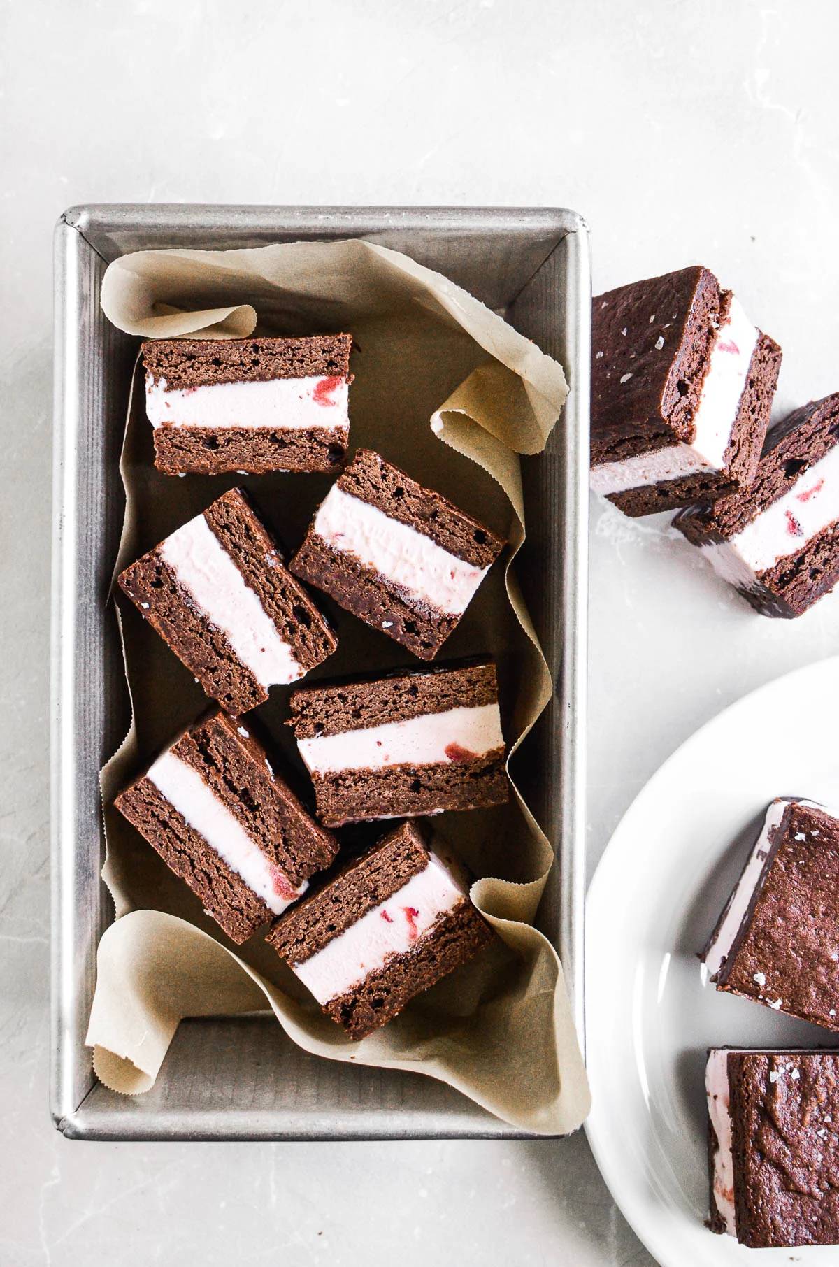 brownie ice cream sandwiches