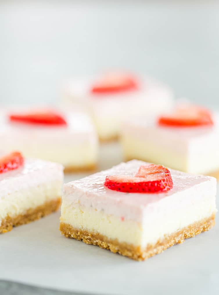 strawberry cheesecake bars