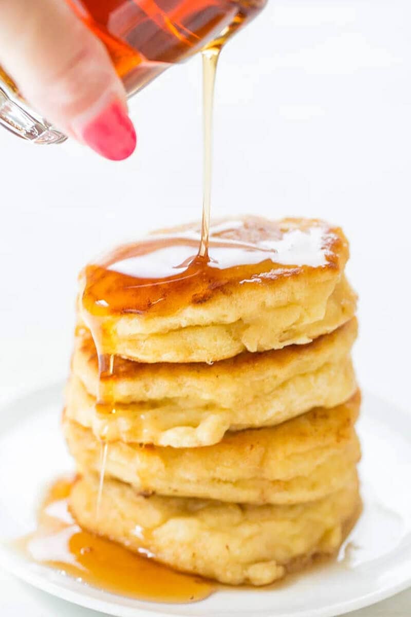 Thick and Fluffy Mini Buttermilk Pancakes