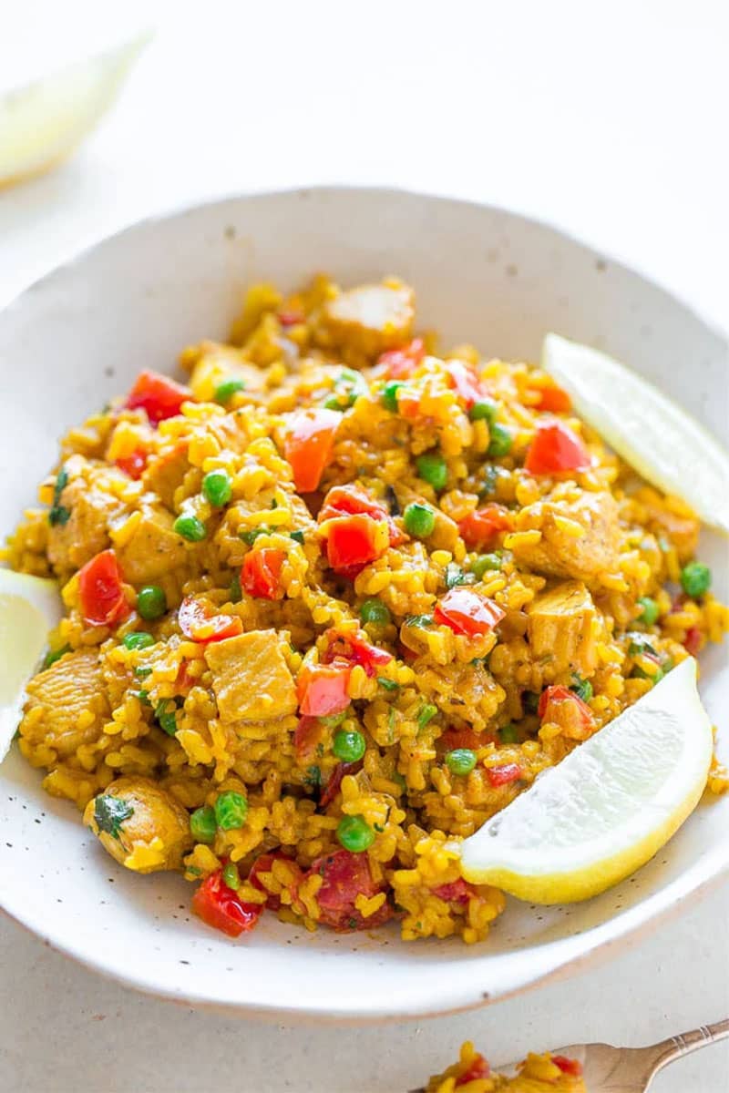 #10 Easy Chicken Paella