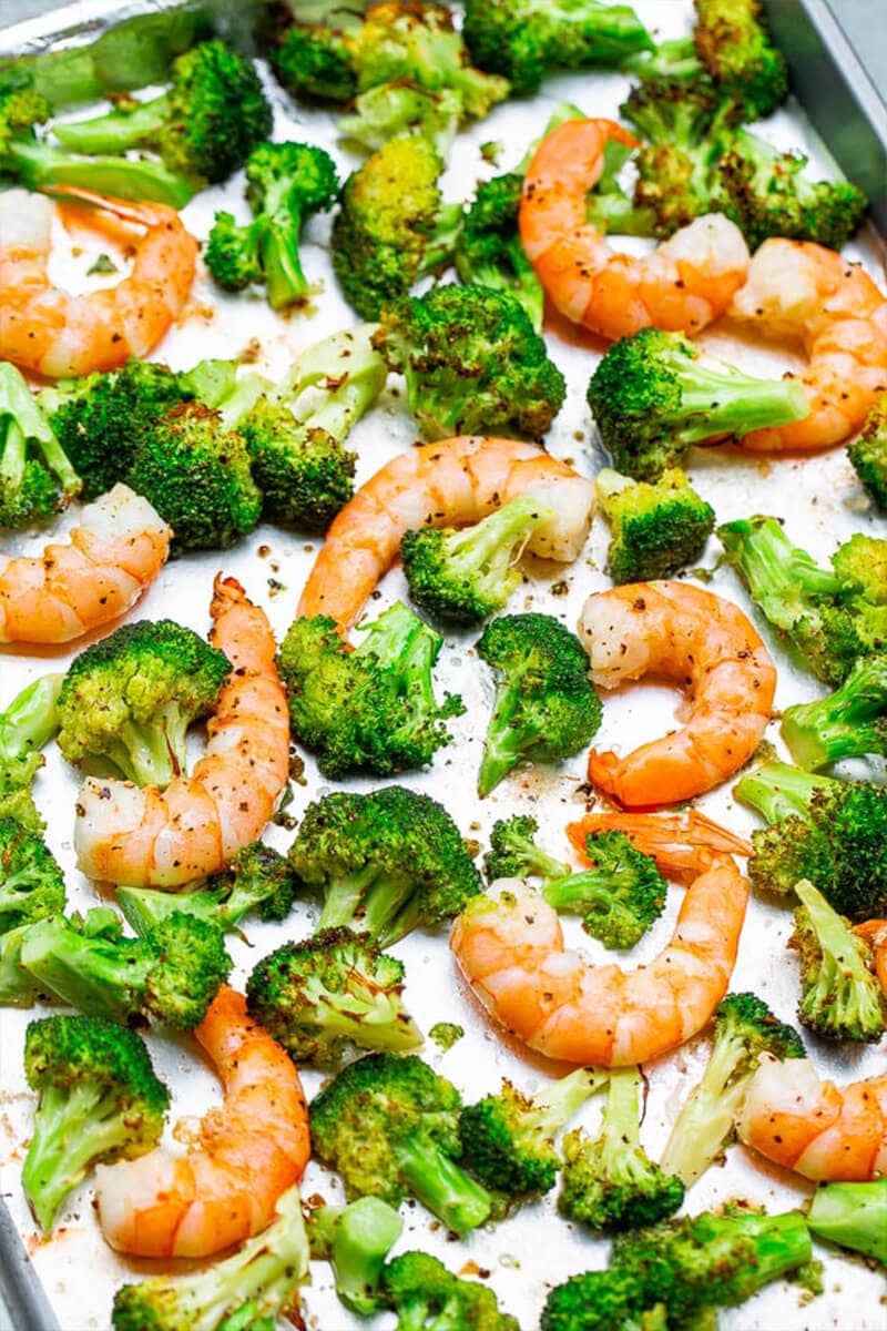 10-Minute Lemon Butter Shrimp and Broccoli