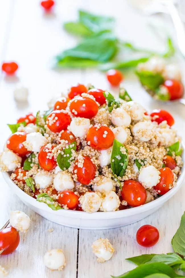 Tomato Mozzarella Salad with Basil and Quinoa