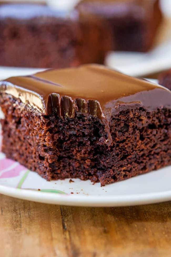 The Best Chocolate Cake with Chocolate Ganache