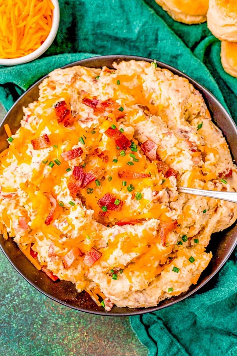 Loaded Bacon Cheddar Mashed Potatoes