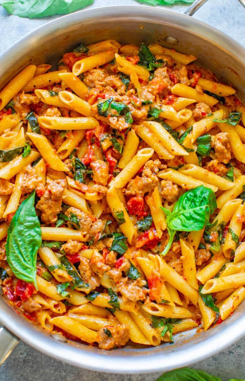 One Pot Italian Sausage and Tomato Basil Pasta