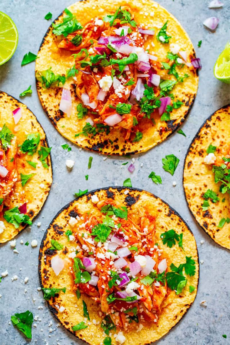 Easy 20-Minute Chicken Tinga Tacos