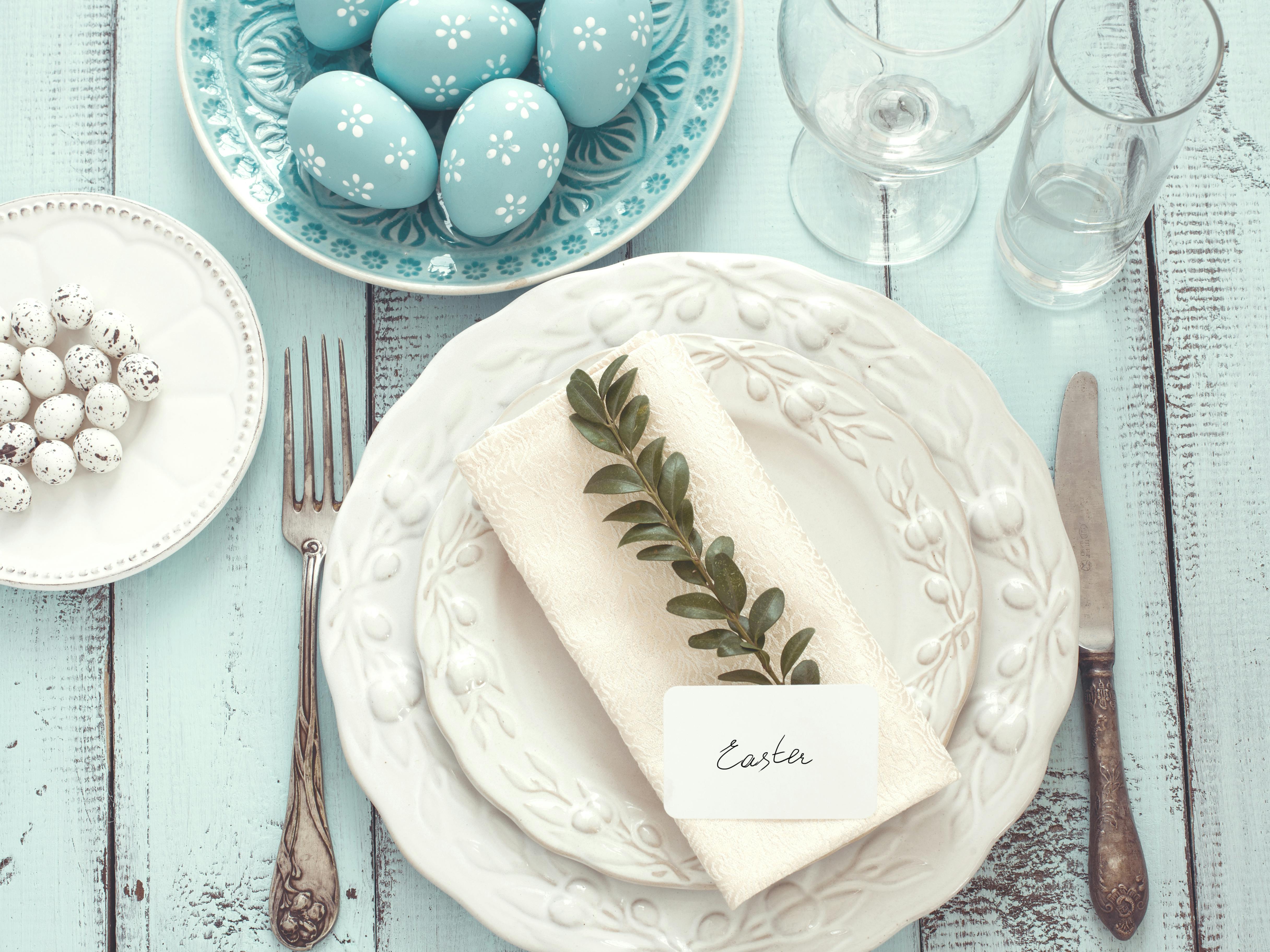 vintage easter place setting