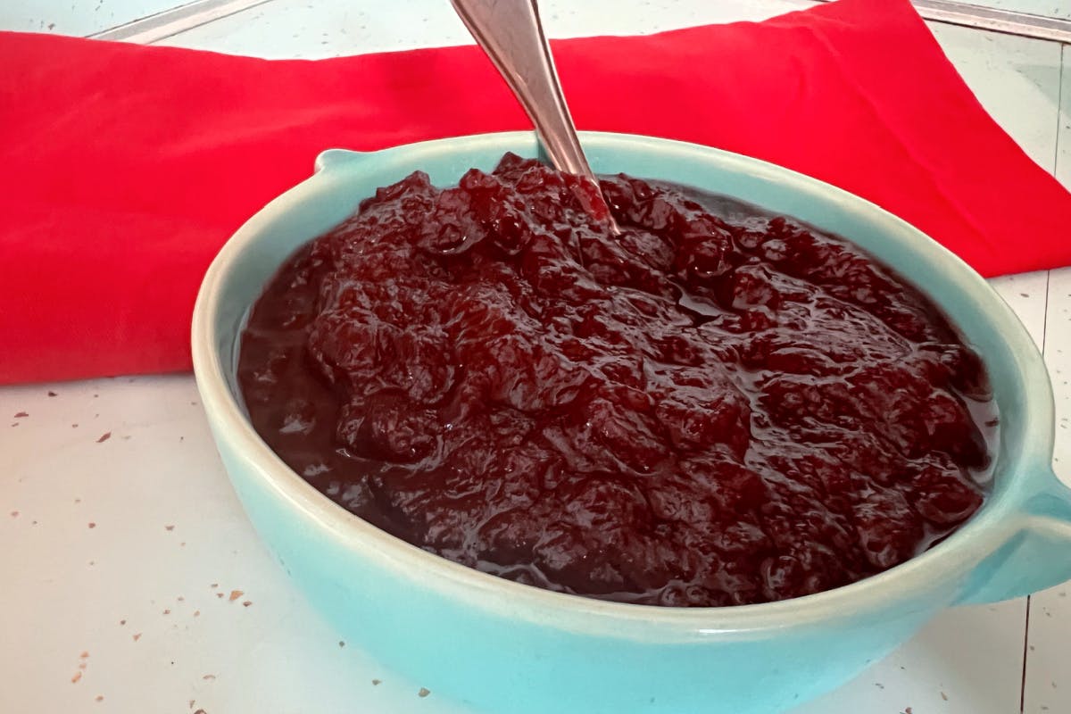 photo of cranberry sauce in bowl.
