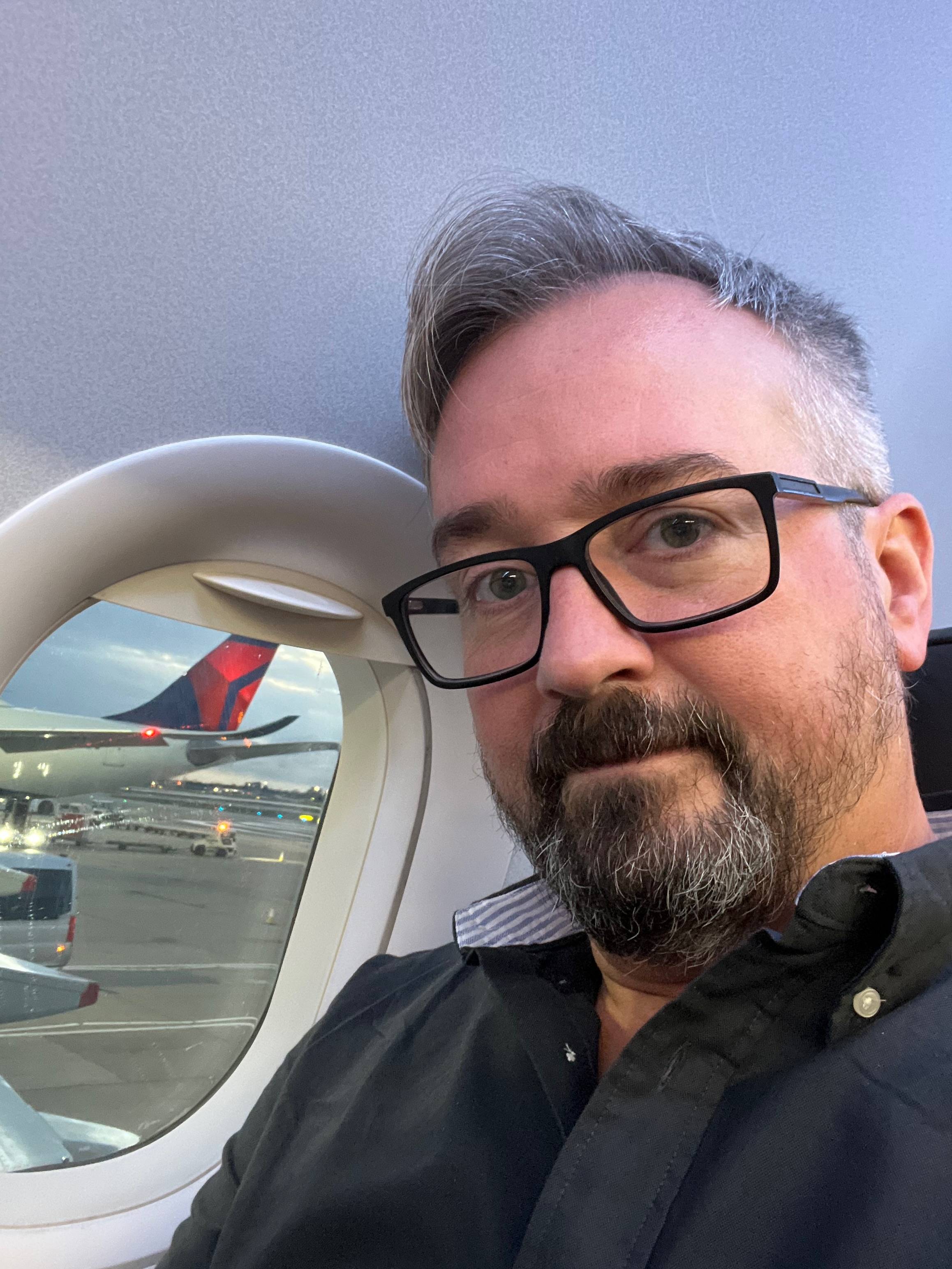 💾 The Download #008: Blogging in 2025, the homogenisation of online content and testing out a cool new AI app for iPad.