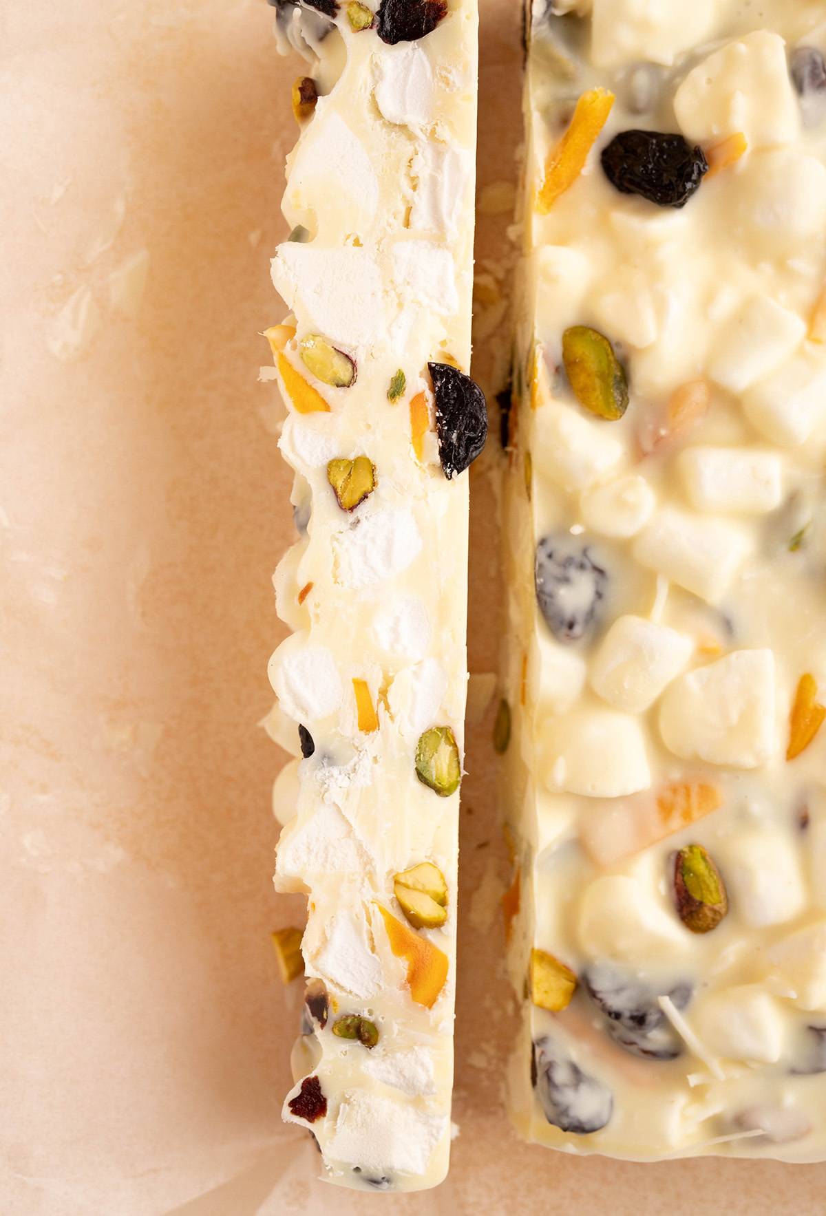 Pavlova rocky road