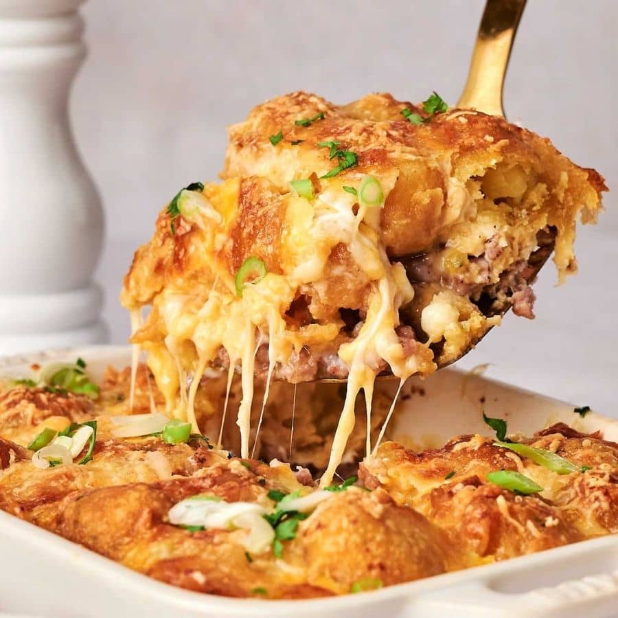 Tater Tot Breakfast Casserole