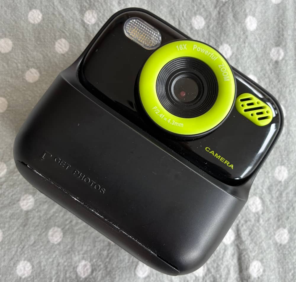 Instant Camera