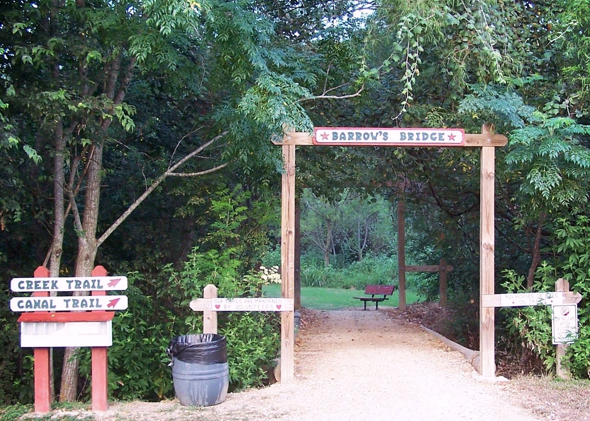 Barrows Bridge Trail Entrance