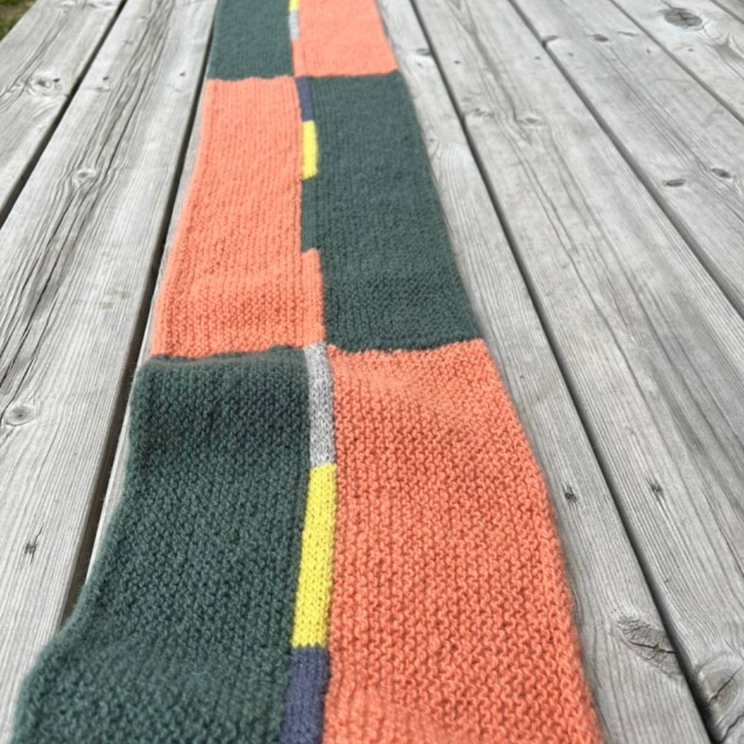 Axis Scarf