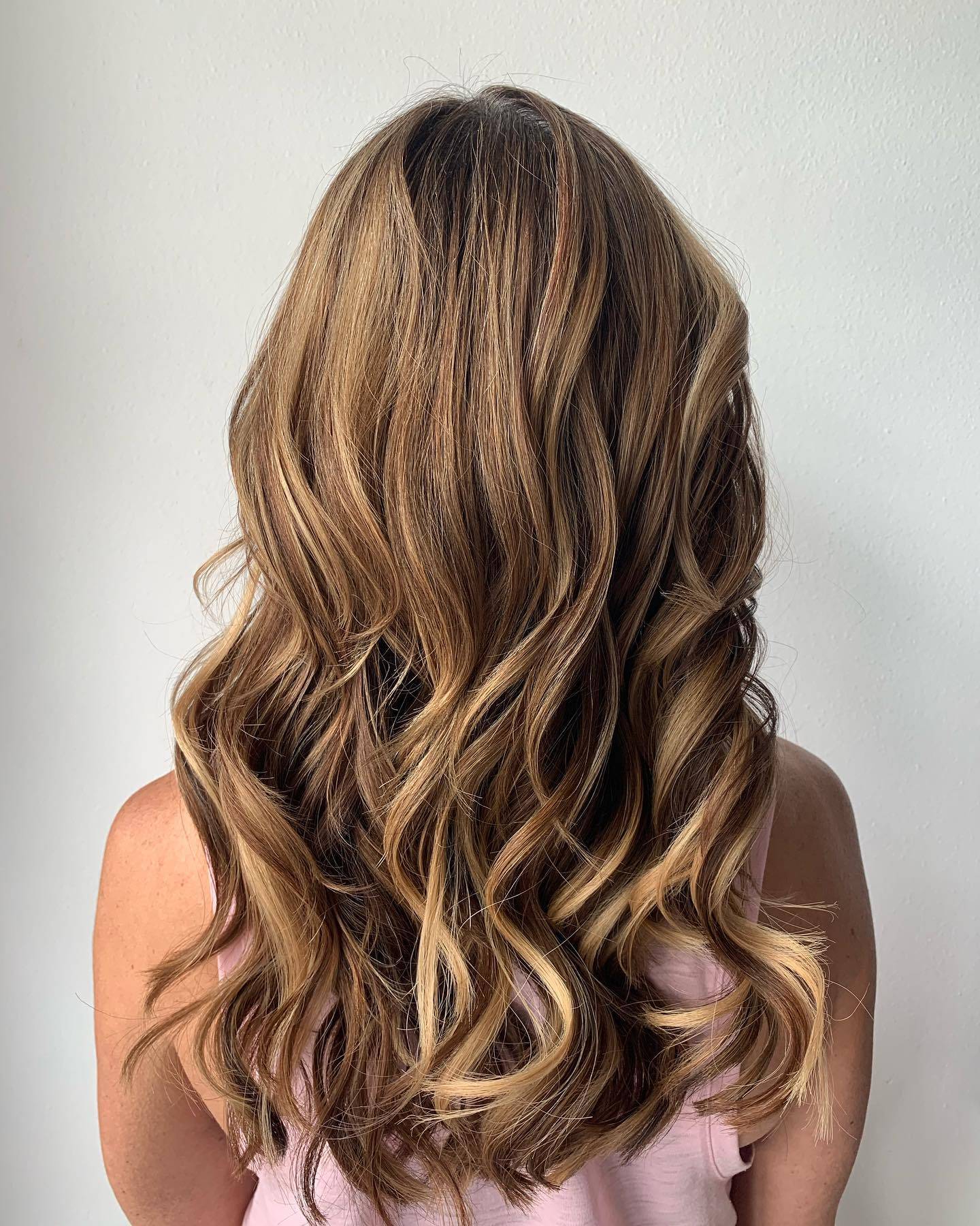 Which would you choose, LONG OR SHORT? Now certified in @dreamcatchershair extensions.
•
•
✨✨✨
•

Stylist: @hairbyjoannaallen 
Location: @pureandcouture
Phone: 850-424-3935
•
Hours:
•
TUESDAYS 1:00-7:00
WEDNESDAYS 1:00-7:00
THURSDAYS 11:00-4:00