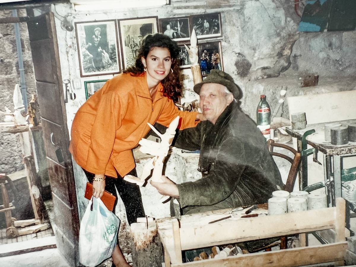 Puppet aritisan in Orvieto named Gepetto