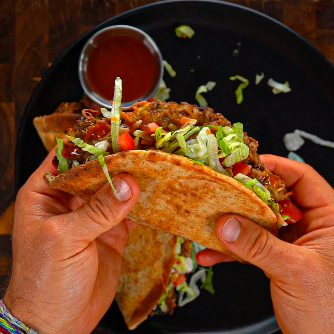 queso beef chalupa