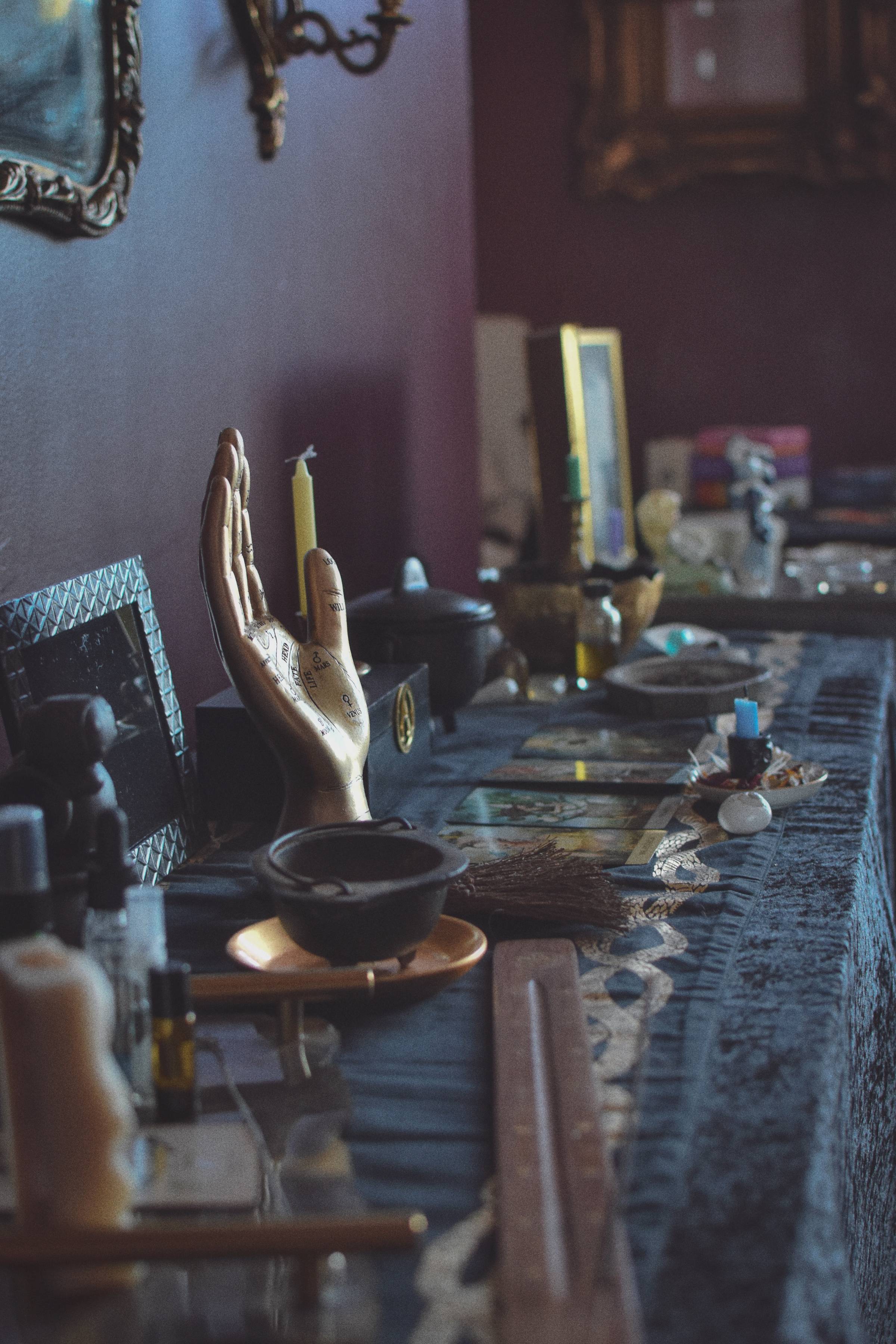 Altar Alchemy & Consecration: Mini Class
