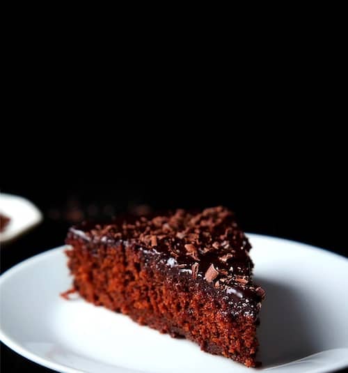 Eggless Chocolate Cake