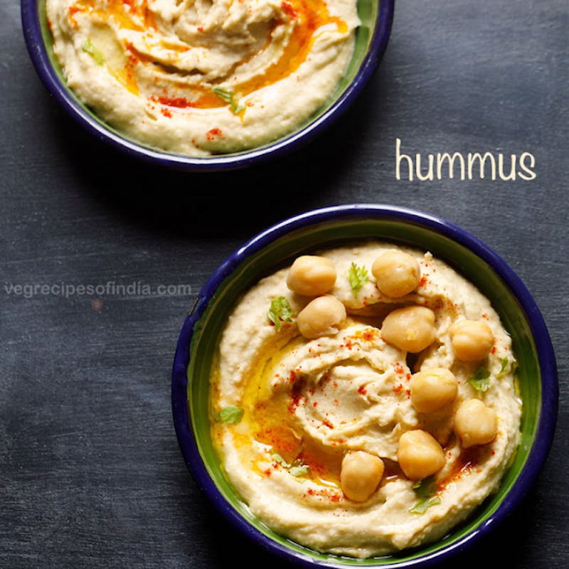 Easy Hummus Recipe (With Sesame Seeds)