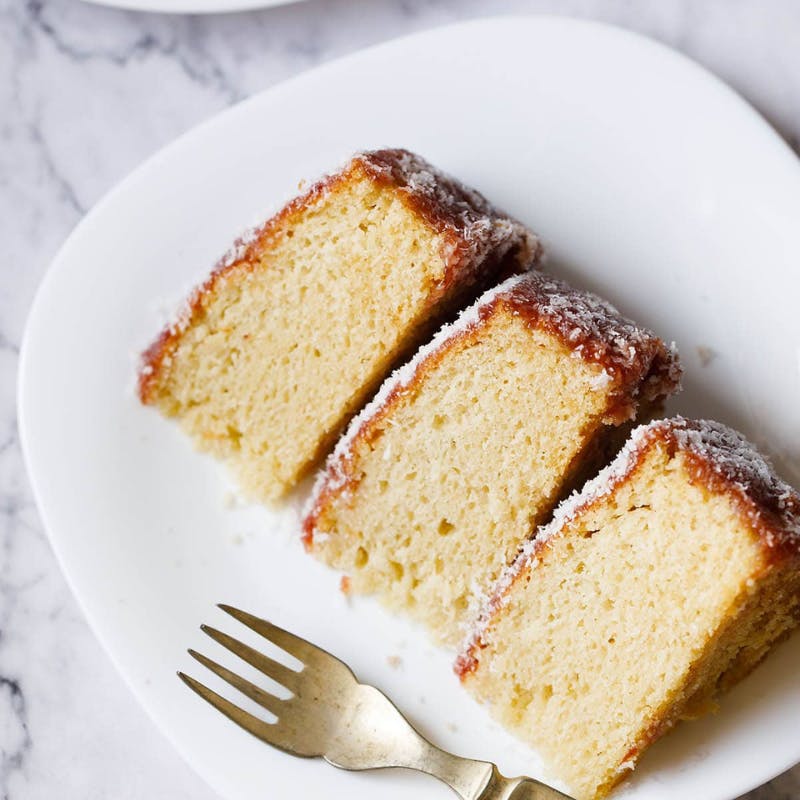 Eggless Vanilla Cake