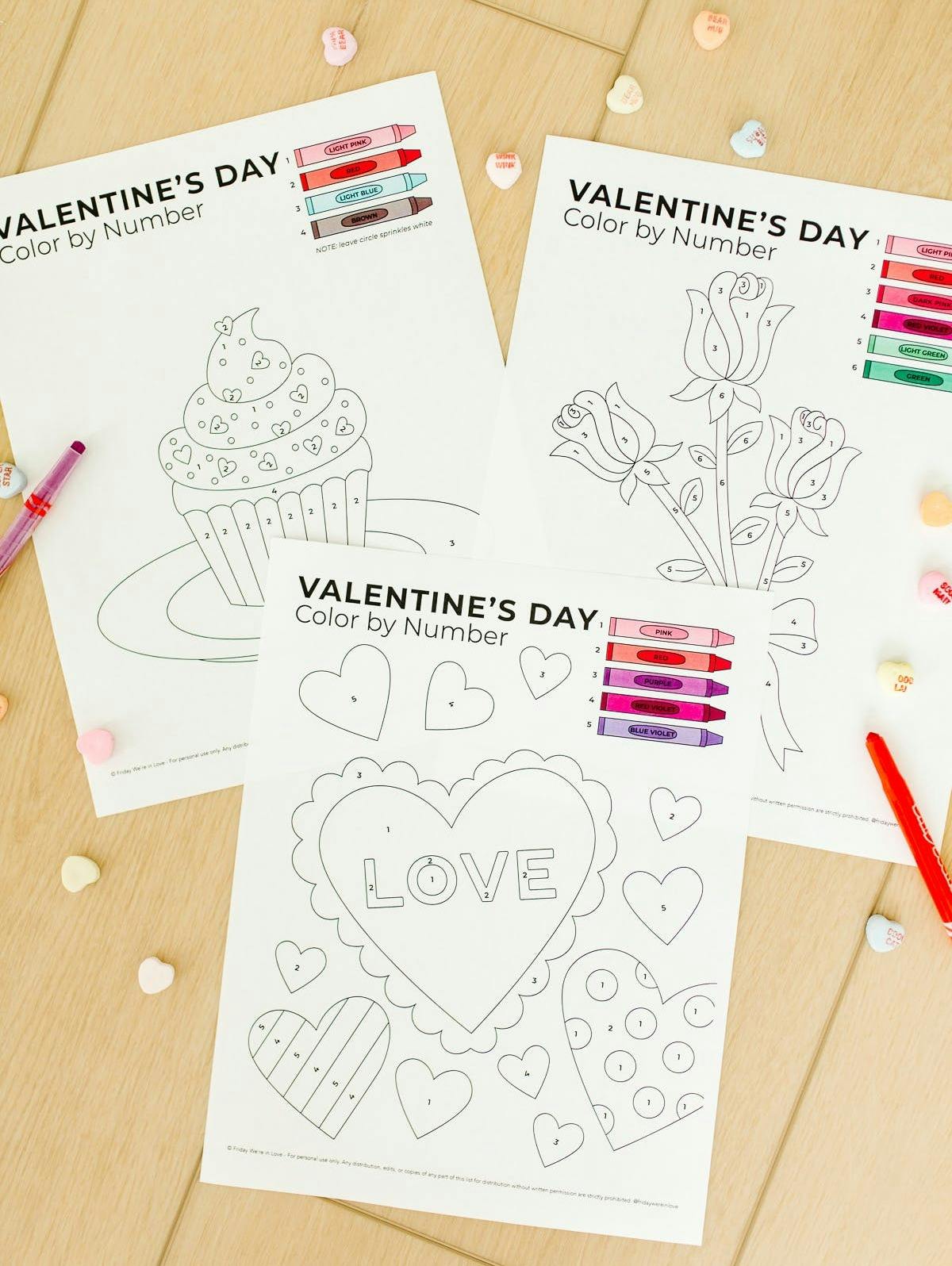 Valentine\'s Day color by number free printable. 