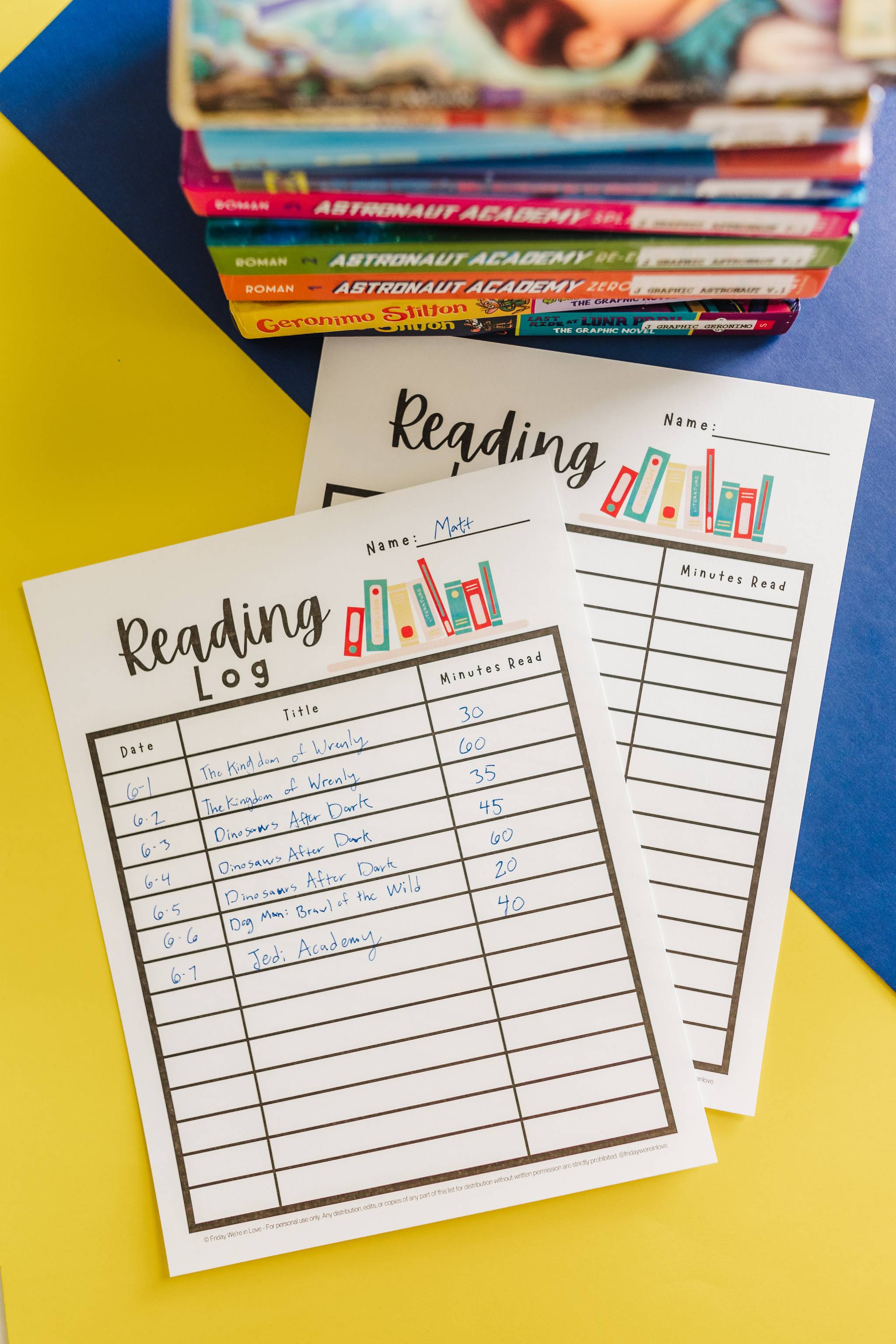 Reading Log free printable download. 