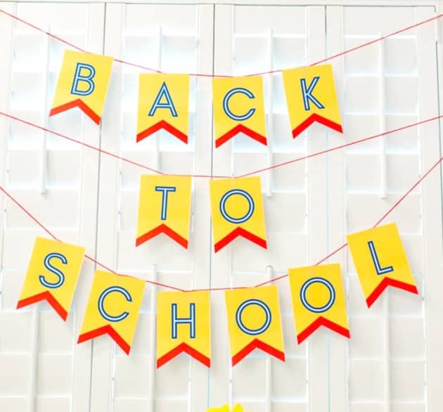 Back to School banner free printable download. 