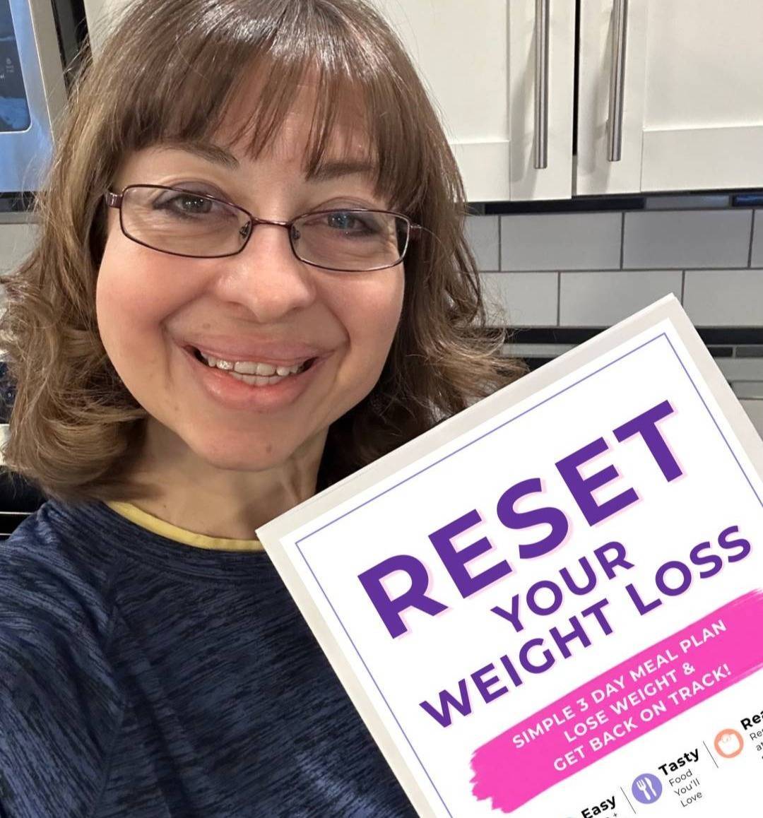 Sara with Reset Your Weight Loss Meal Plan